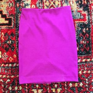 Limited Soft Pencil Skirt